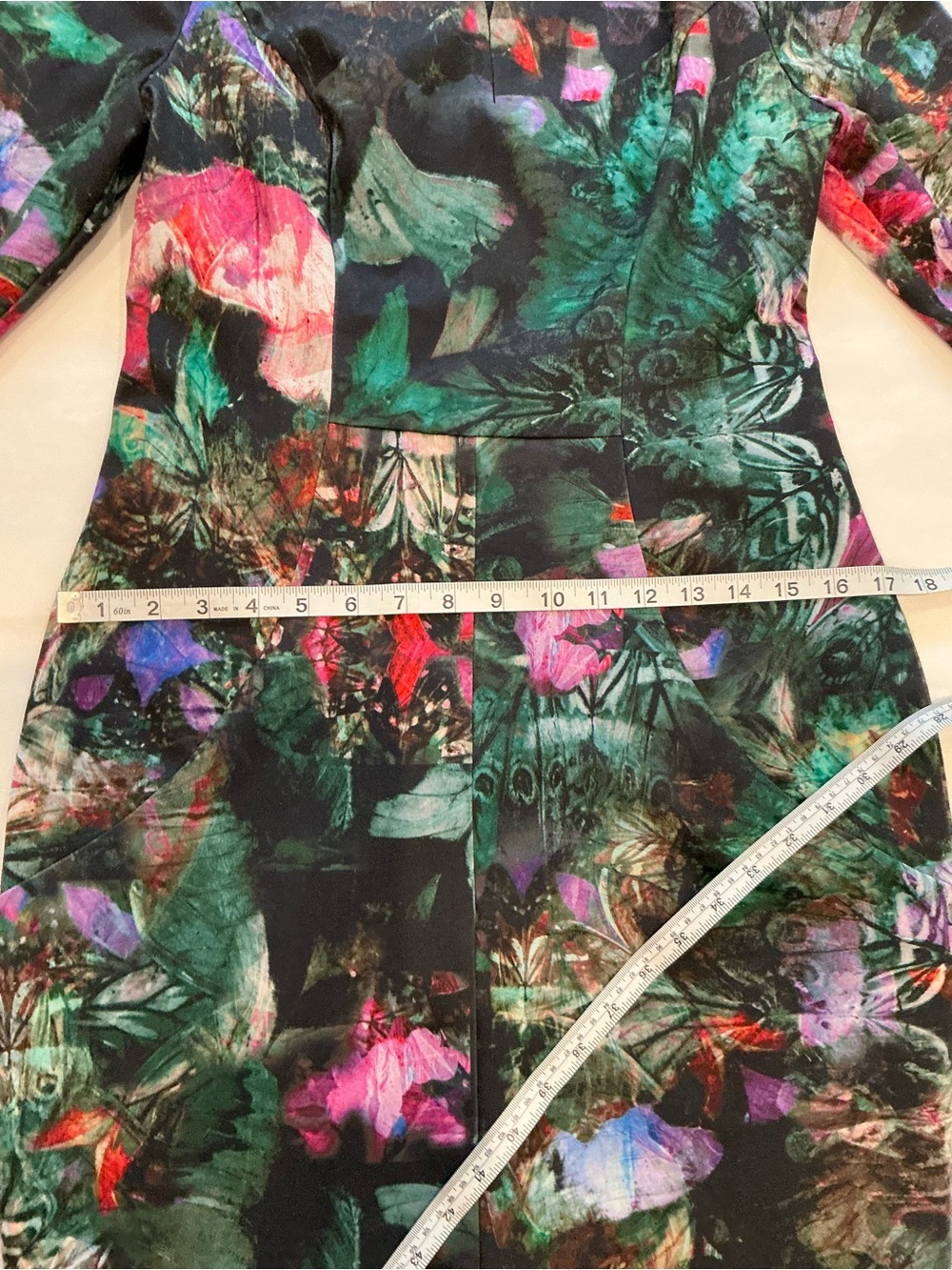 Ted Baker Floral Green Sheath Dress with V-Neck Size 3 - Picture 12 of 16